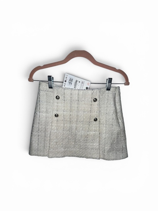 Zara Dresses & Skirts - Zara Cream Tweed Mini Skirt with Decorative Buttons